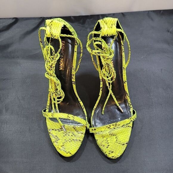 FASHION NOVA SNAKE PRINT LACE UP HIGH HEELS SANDAL - Picture 3 of 16